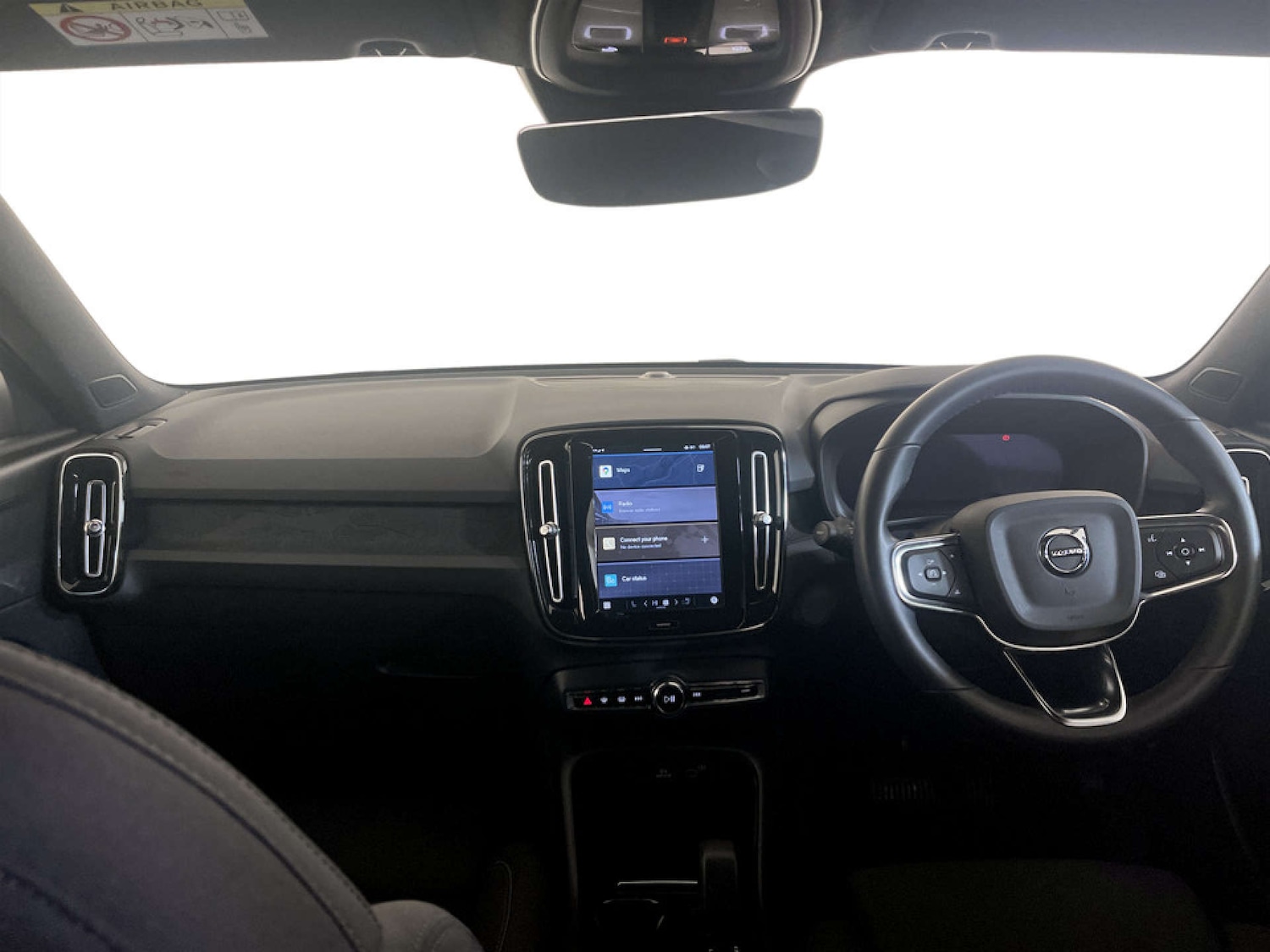 Used Volvo XC40 2022 for sale - 77452465: Photo 3