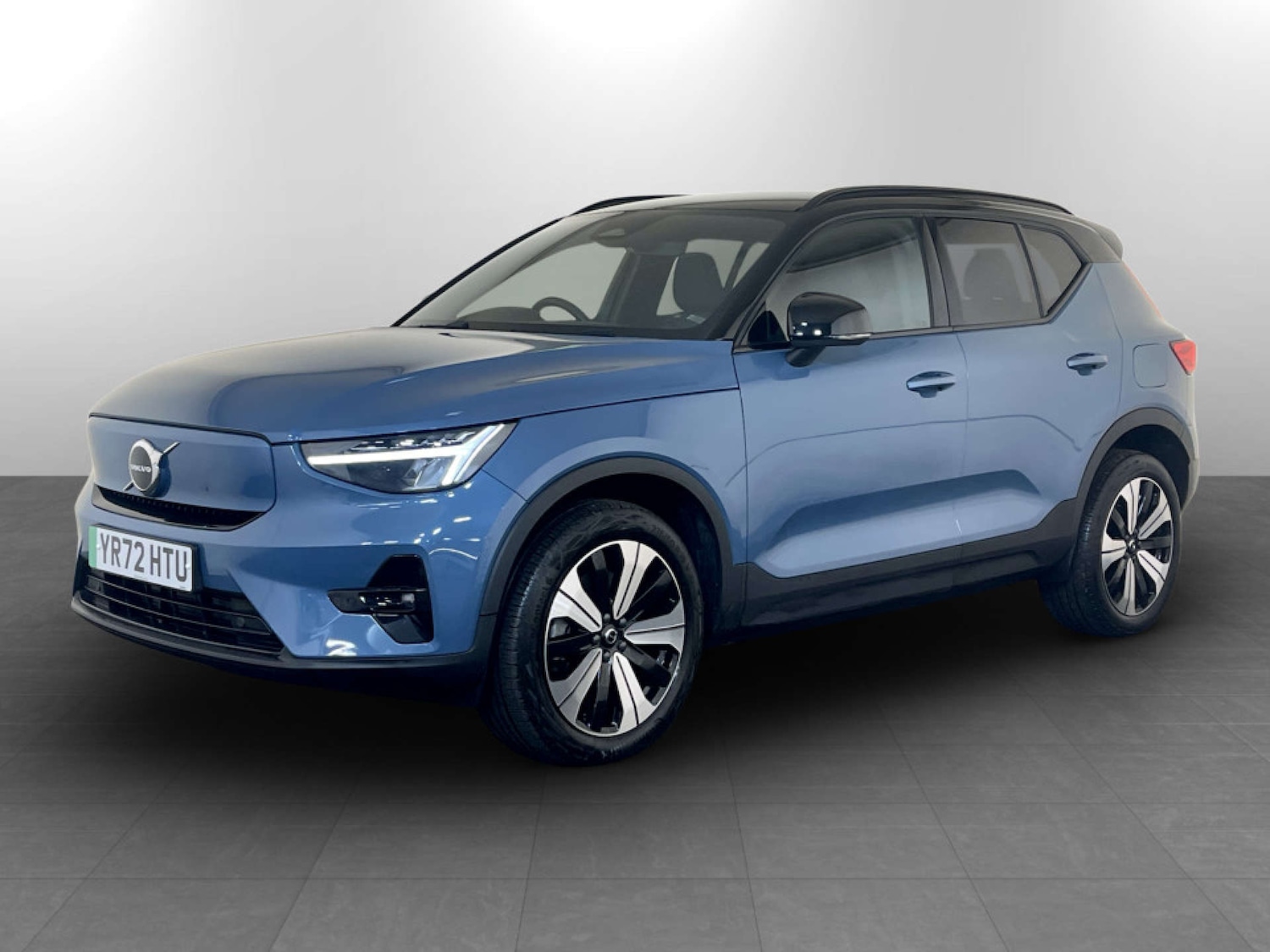 Used Volvo XC40 2022 for sale - 77452465: Photo 5