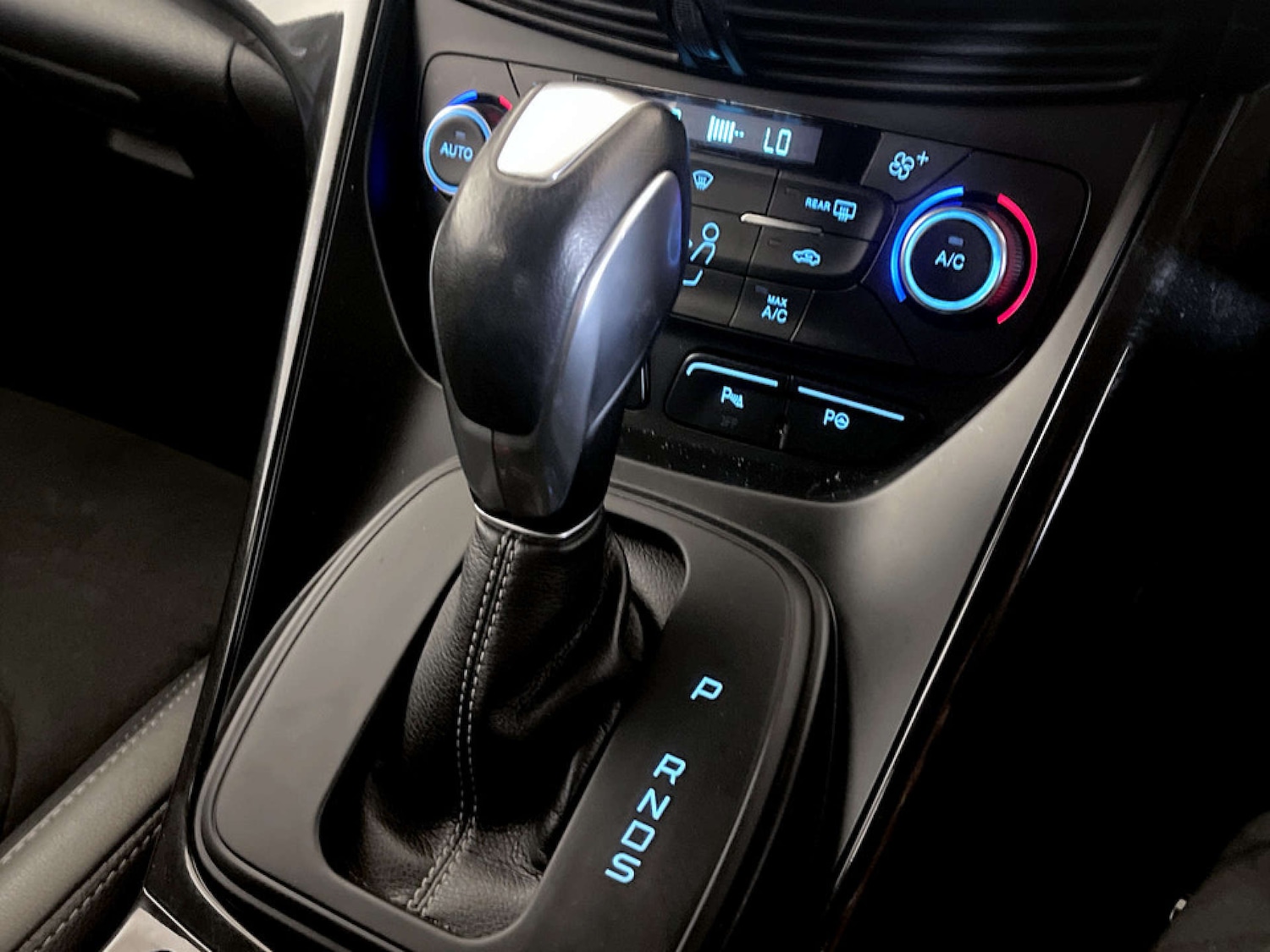 Used Ford Kuga 2017 for sale - 77406160: Photo 27