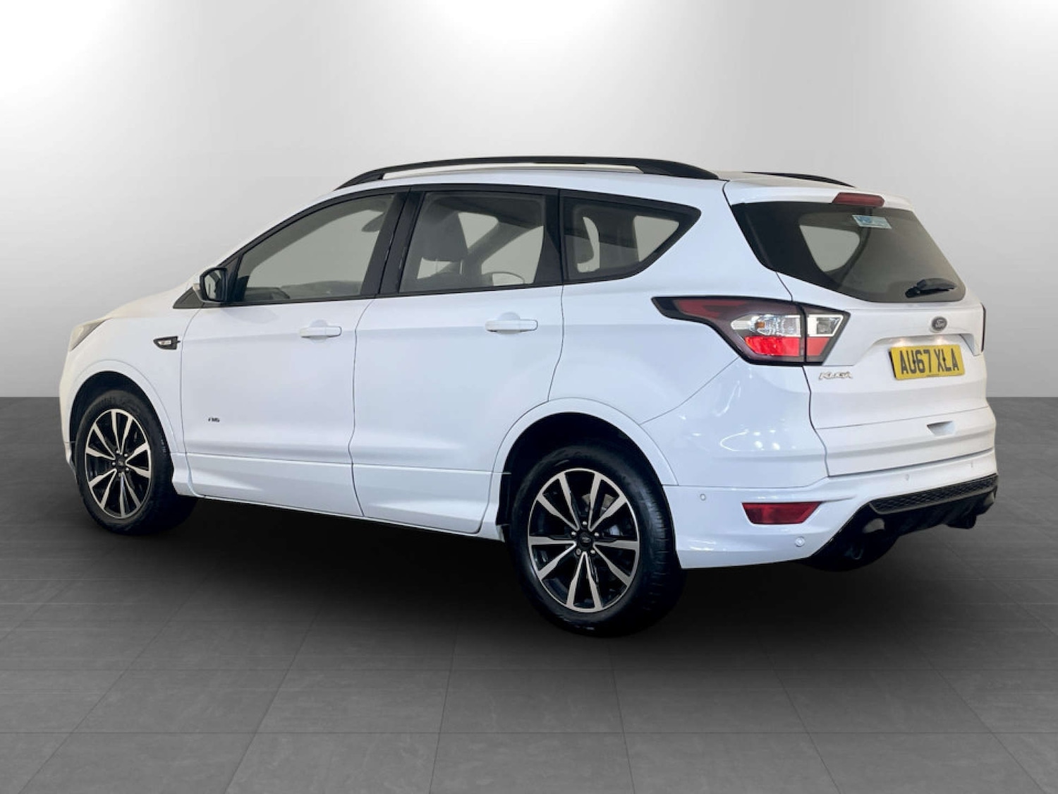 Used Ford Kuga 2017 for sale - 77406160: Photo 8