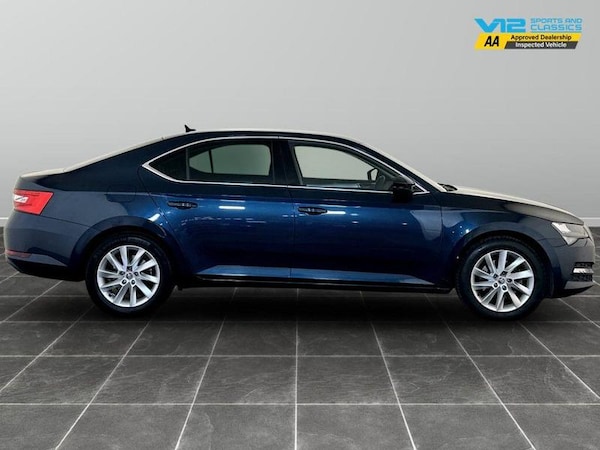 Used Skoda Superb 2023 for sale - 76202184: Photo 11