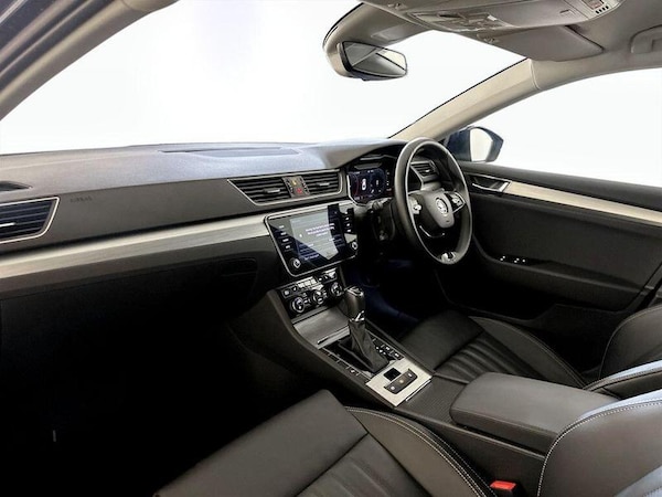 Used Skoda Superb 2023 for sale - 76202184: Photo 12