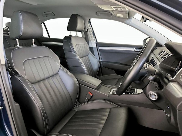 Used Skoda Superb 2023 for sale - 76202184: Photo 13