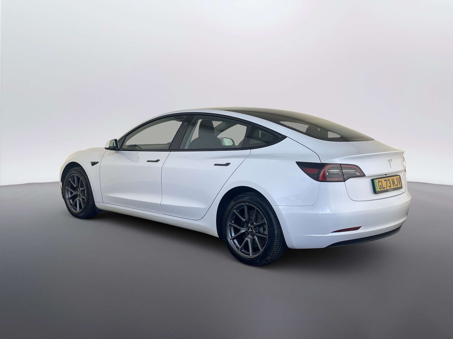 Used Tesla Model 3 2023 for sale - 77850662: Photo 8