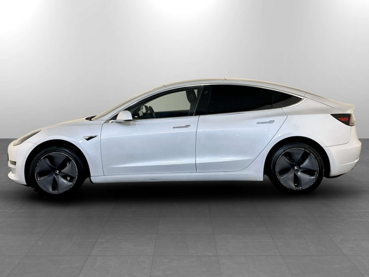 Used Tesla Model 3 2020 for sale - 77470028: Photo 6