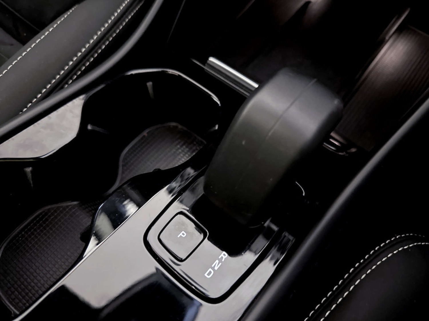 Used Volvo XC40 2023 for sale - 77667824: Photo 26