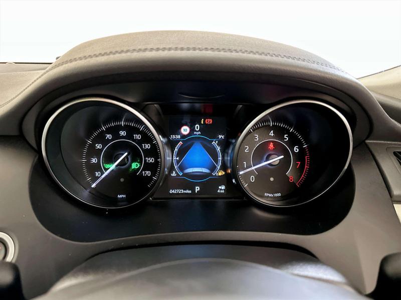 Used Jaguar E-Pace 2019 for sale - 76895602: Photo 17