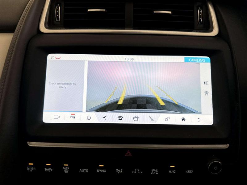 Used Jaguar E-Pace 2019 for sale - 76895602: Photo 18