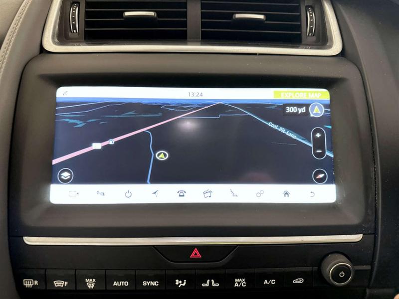 Used Jaguar E-Pace 2019 for sale - 76895602: Photo 19