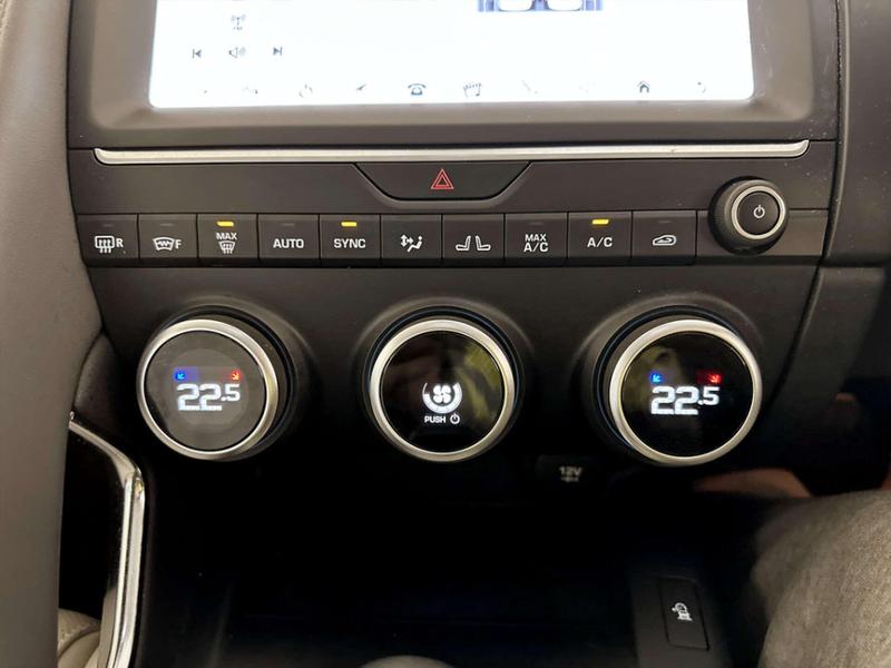 Used Jaguar E-Pace 2019 for sale - 76895602: Photo 23