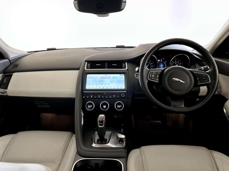 Used Jaguar E-Pace 2019 for sale - 76895602: Photo 3