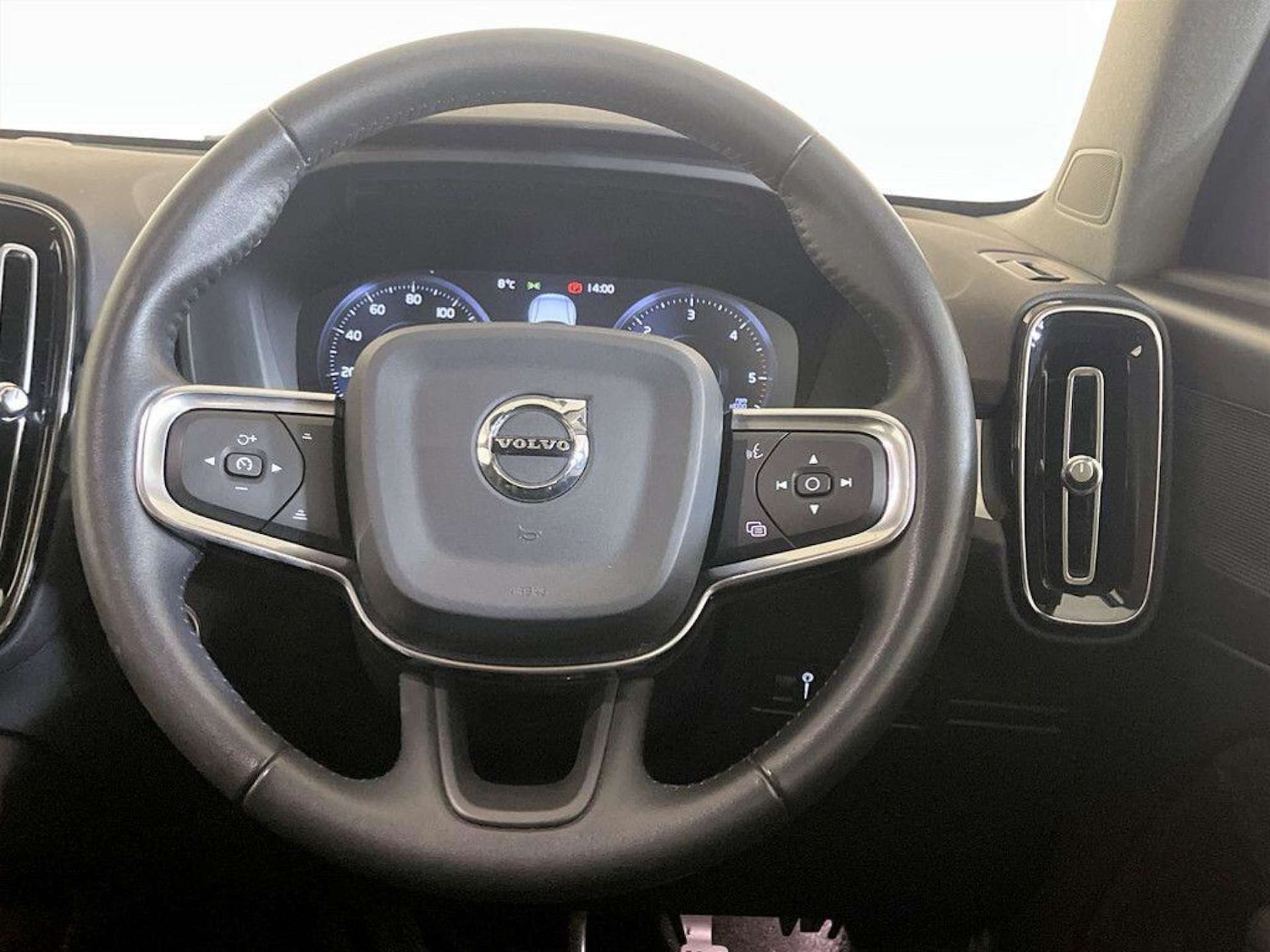 Used Volvo XC40 2019 for sale - 77336966: Photo 17