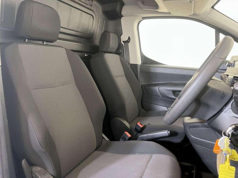 Used Vauxhall Combo 2020 for sale - 76825998: Photo 13