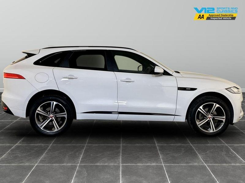 Used Jaguar F-Pace 2017 for sale - 76716372: Photo 11