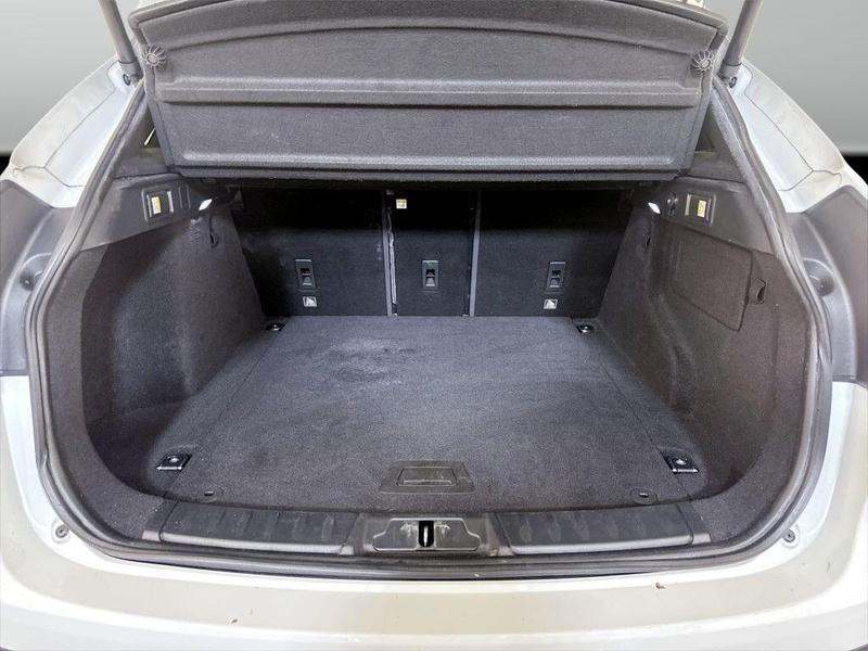 Used Jaguar F-Pace 2017 for sale - 76716372: Photo 16