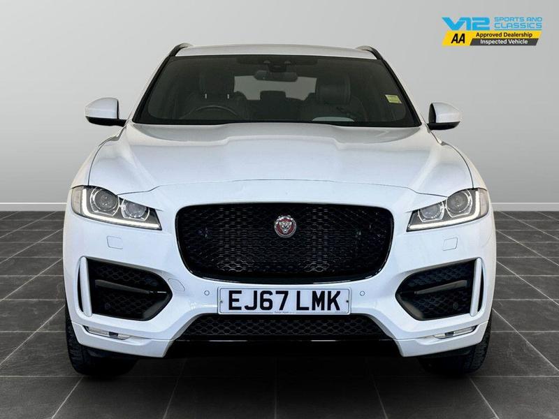 Used Jaguar F-Pace 2017 for sale - 76716372: Photo 5