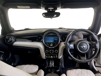 Used MINI Hatch 2021 for sale - 77470039: Photo