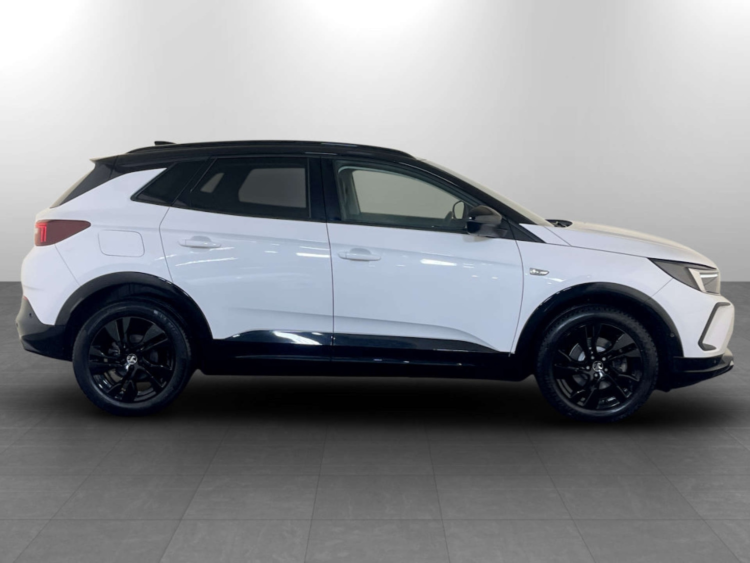 Used Vauxhall Grandland 2022 for sale - 77186073: Photo 11