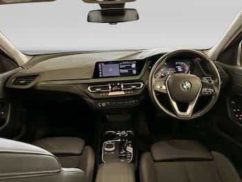 Used BMW 1 Series 2022 for sale - 79476410: Photo