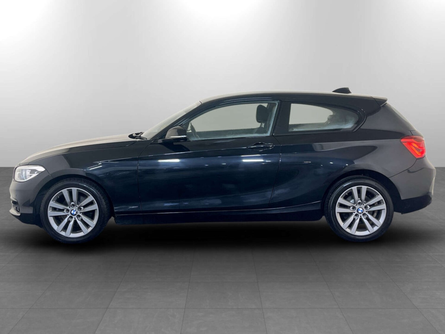 Used BMW 1 Series 2015 for sale - 77535124: Photo 7