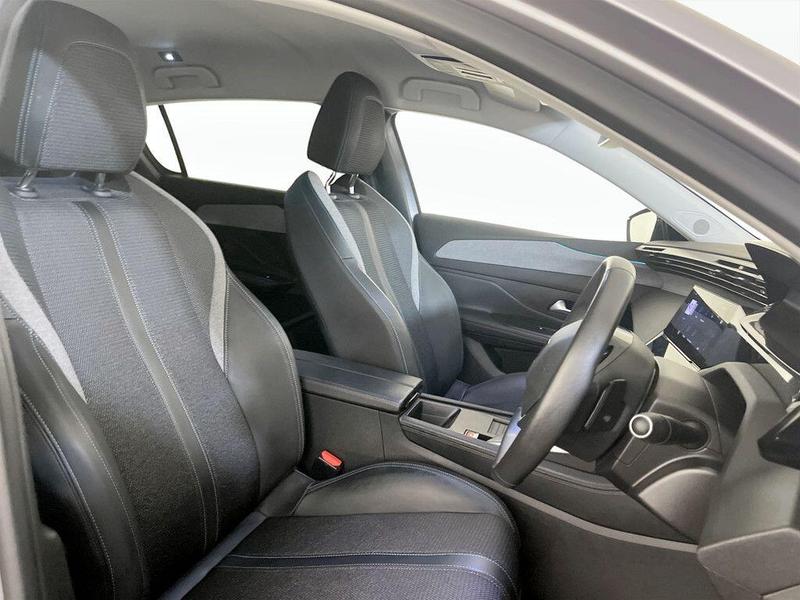 Used Peugeot 308 2022 for sale - 76539440: Photo 13