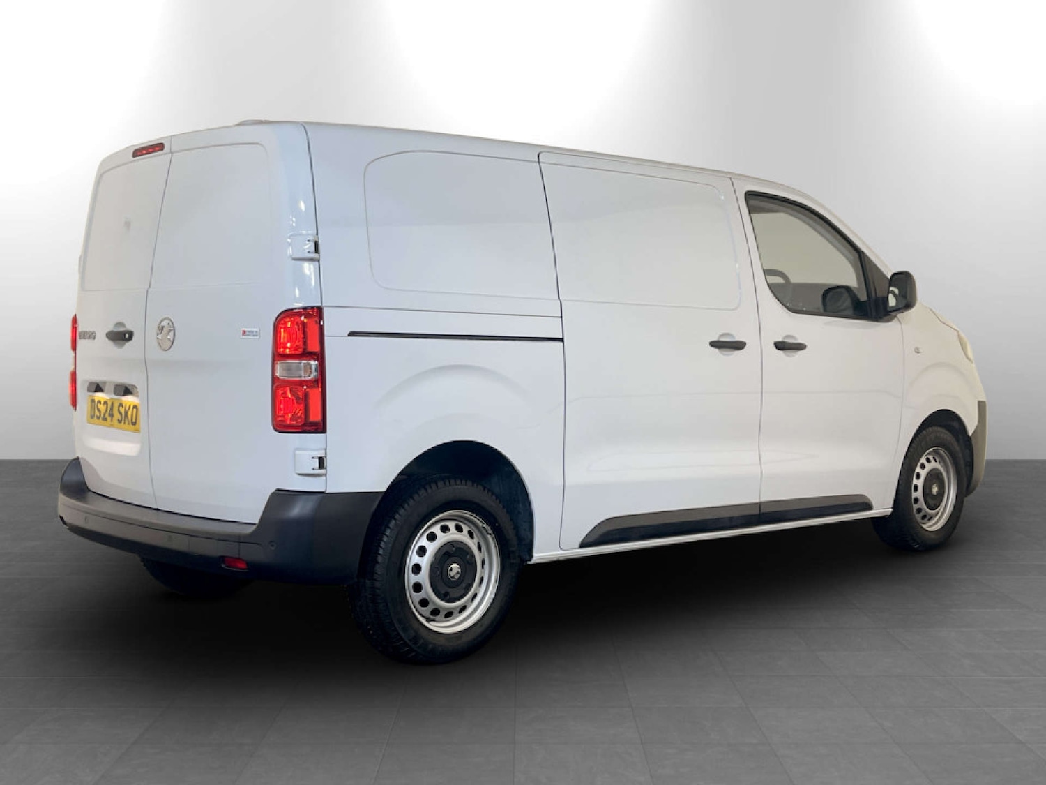 Used Vauxhall Vivaro 2024 for sale - 77494157: Photo 10