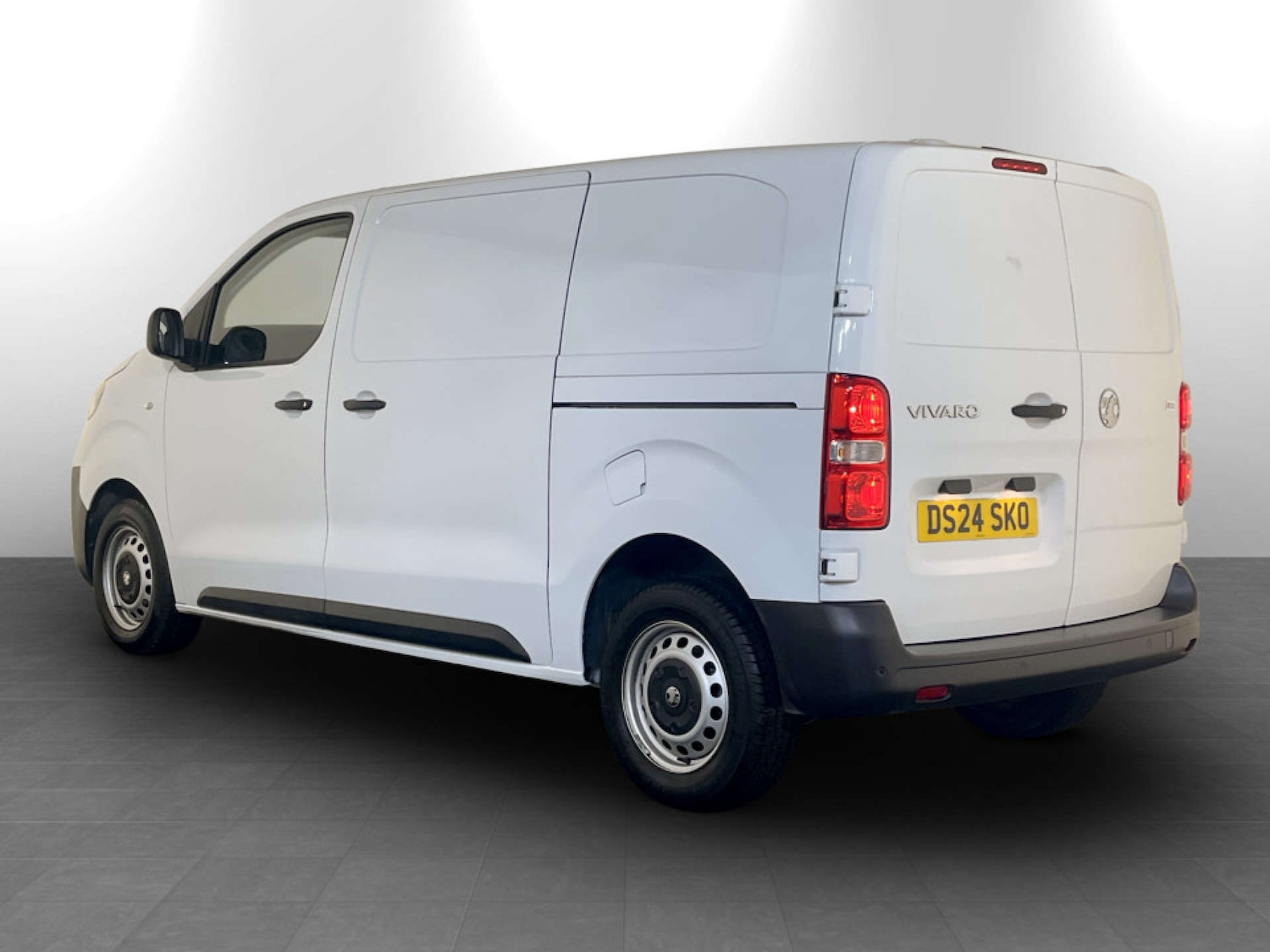 Used Vauxhall Vivaro 2024 for sale - 77494157: Photo 8