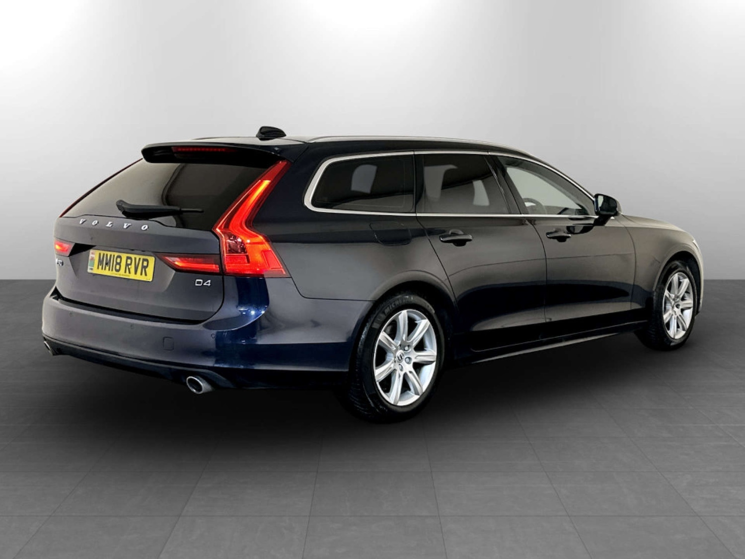 Used Volvo V90 2018 for sale - 77494147: Photo 10