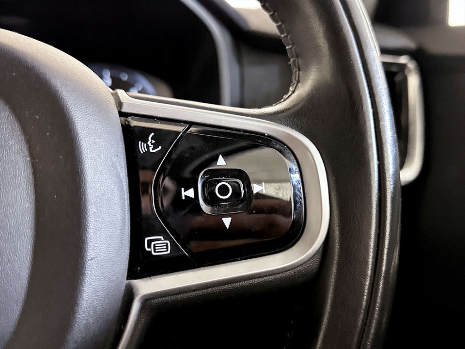 Used Volvo V90 2018 for sale - 77494147: Photo 19