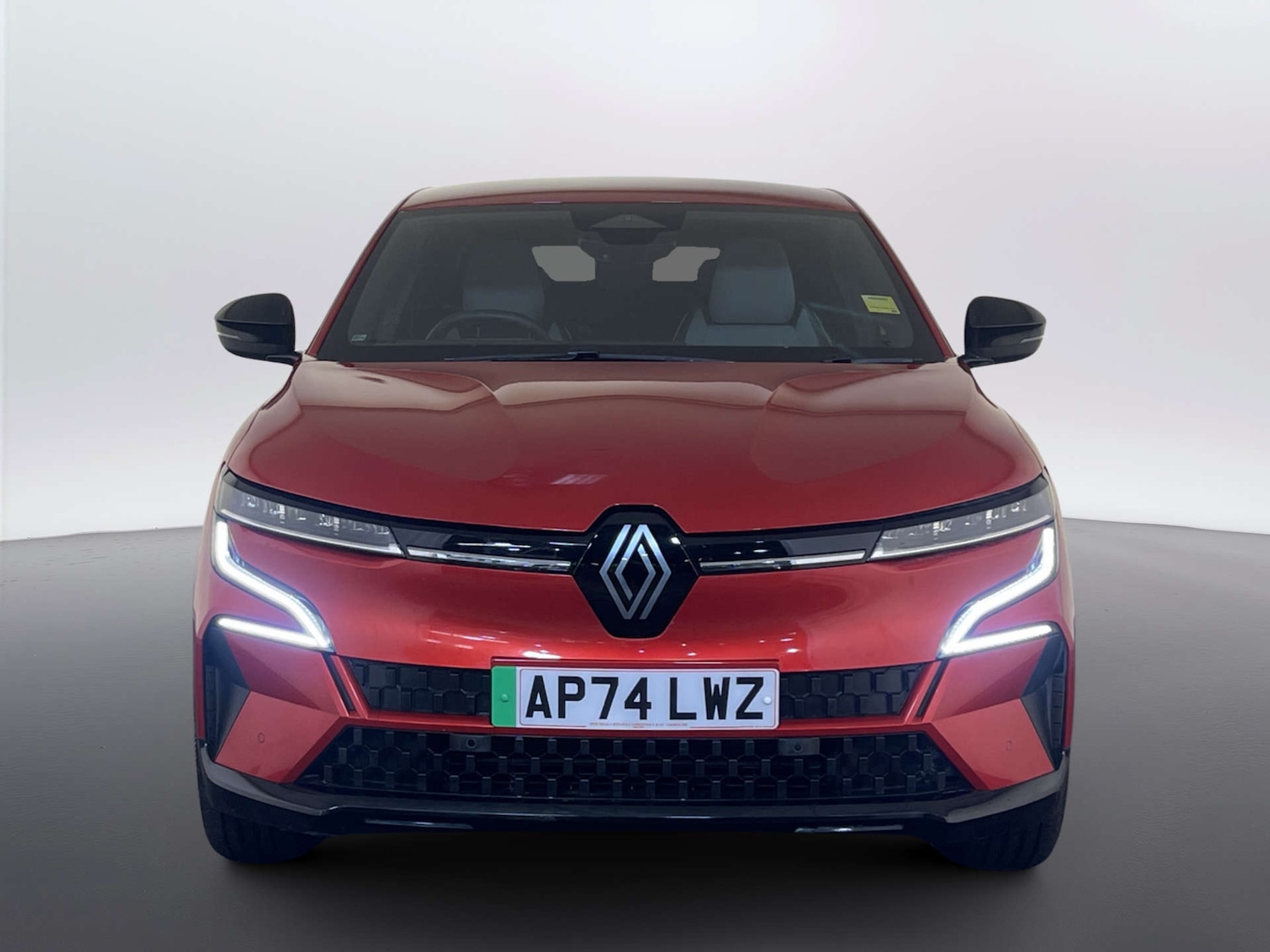 Used Renault Megane E Tech 2025 for sale - 77950401: Photo 5