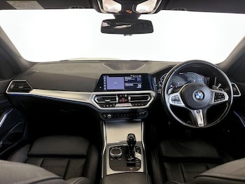 Used BMW 3 Series 2021 for sale - 76653494: Photo