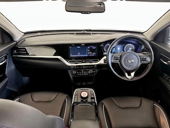Used Kia Niro 2021 for sale - 76480373: Photo