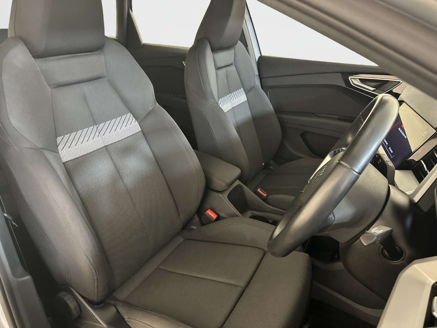 Used Audi Q4 e-tron 2022 for sale - 78154335: Photo 13