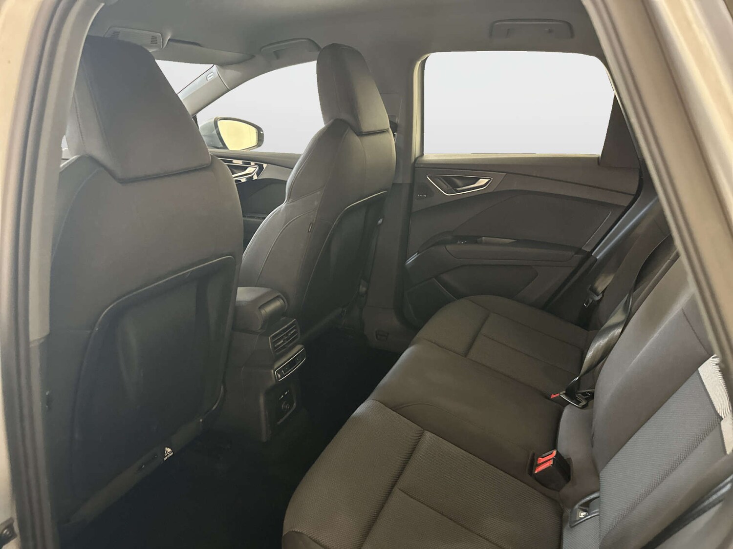 Used Audi Q4 e-tron 2022 for sale - 78154335: Photo 14