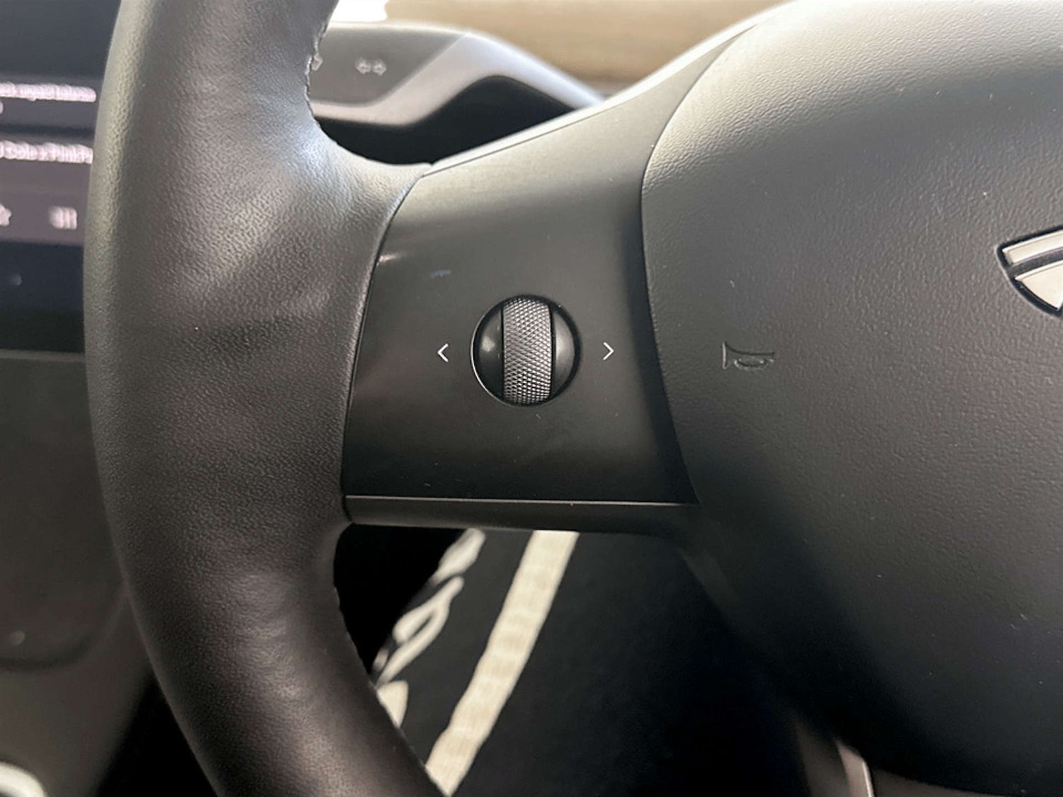 Used Tesla Model 3 2021 for sale - 77736136: Photo 17