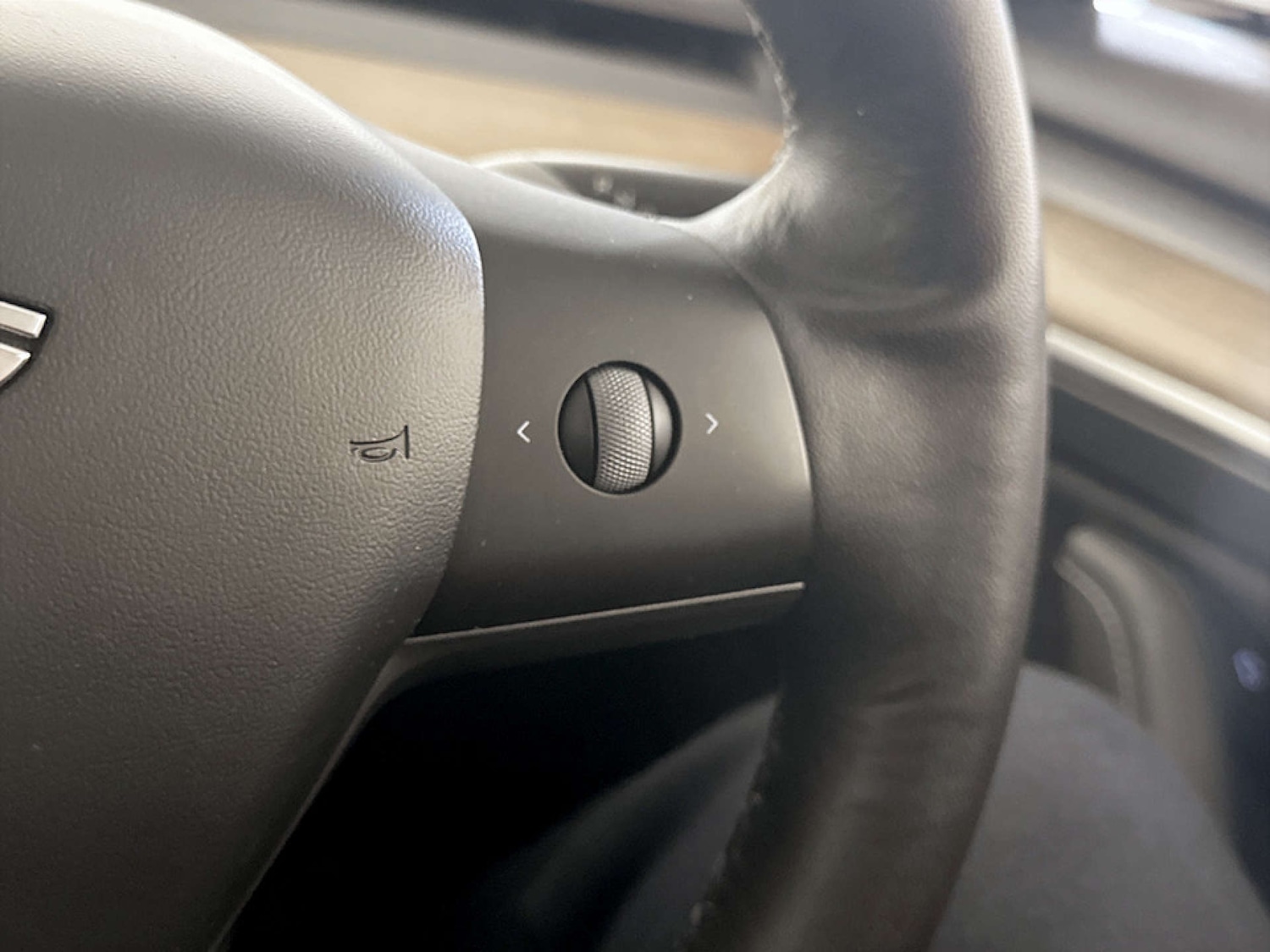 Used Tesla Model 3 2021 for sale - 77736136: Photo 18