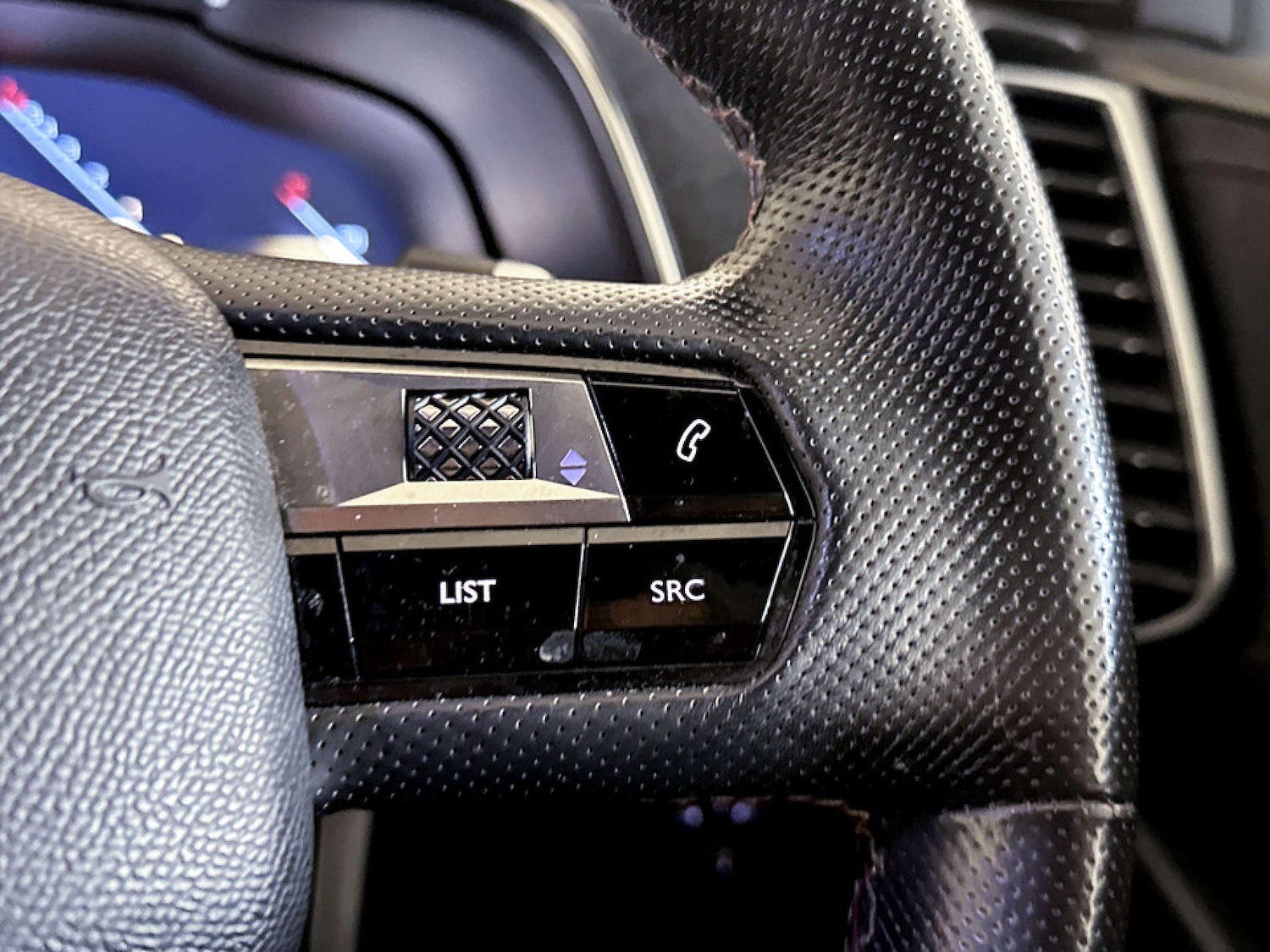 Used DS Automobiles DS 7 2018 for sale - 77452498: Photo 18