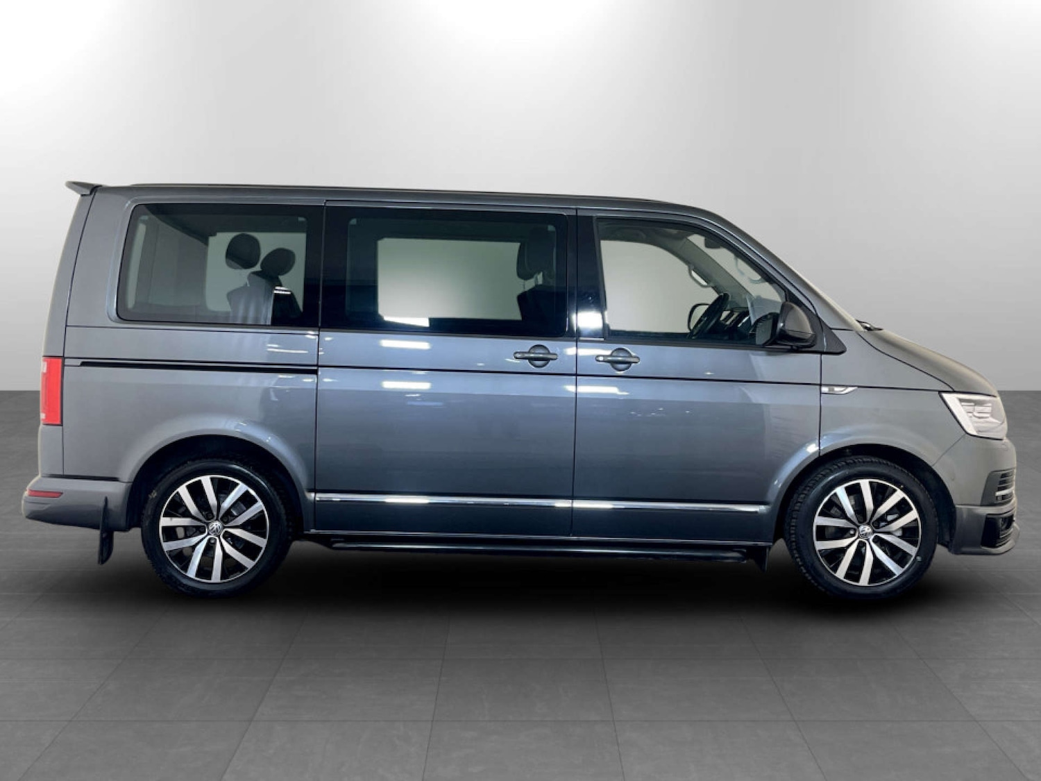 Used Volkswagen Caravelle 2019 for sale - 77434586: Photo 11