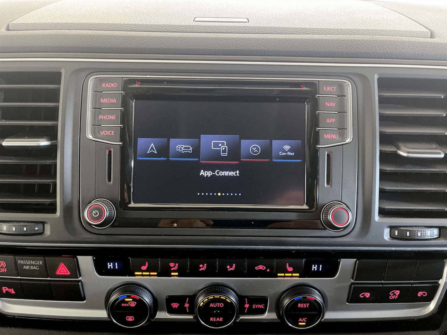 Used Volkswagen Caravelle 2019 for sale - 77434586: Photo 26