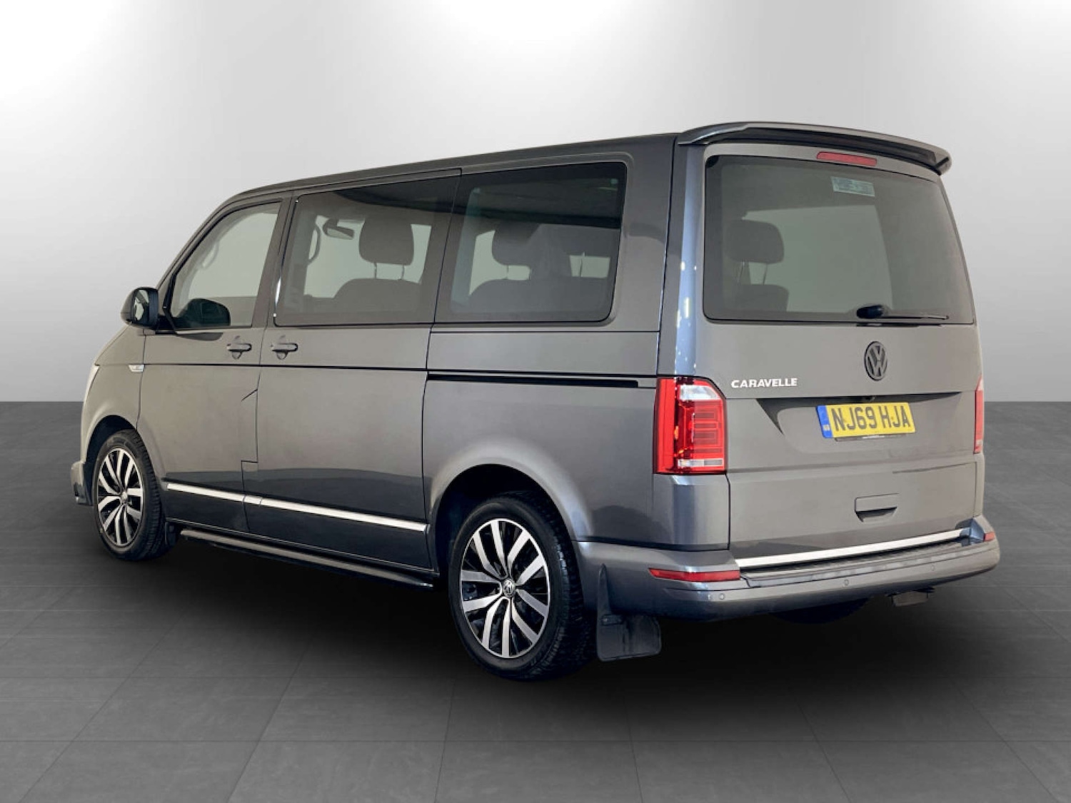 Used Volkswagen Caravelle 2019 for sale - 77434586: Photo 8
