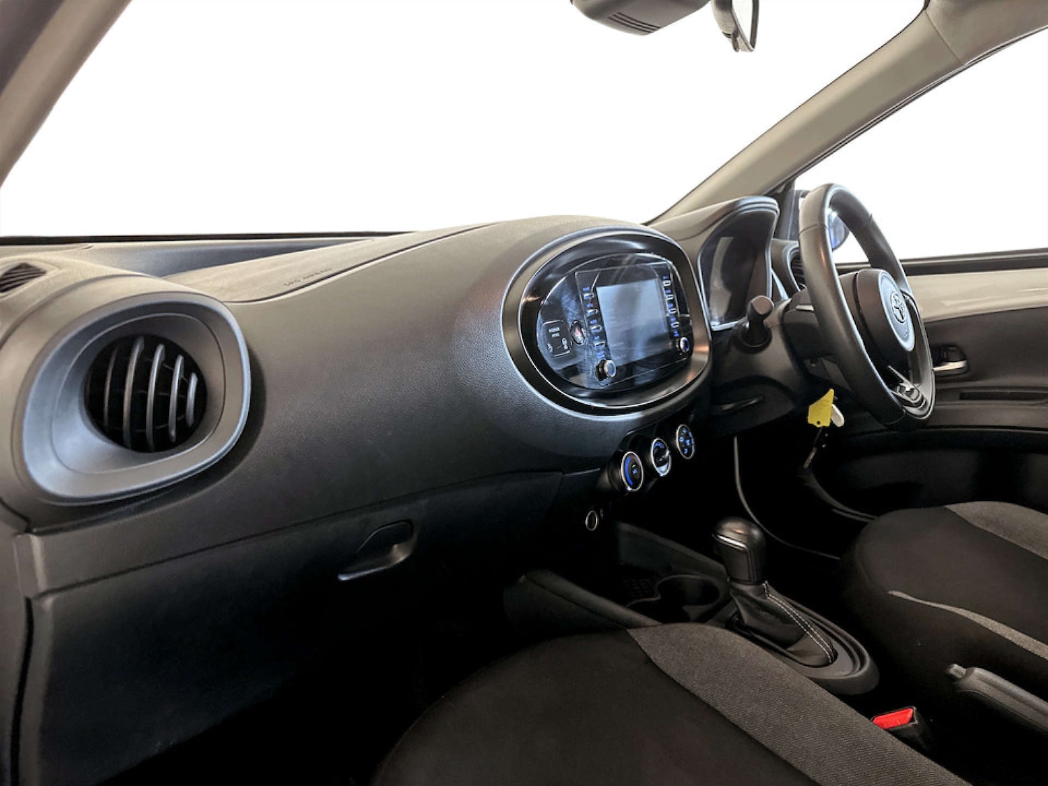 Used Toyota Aygo X 2022 for sale - 77185819: Photo 12