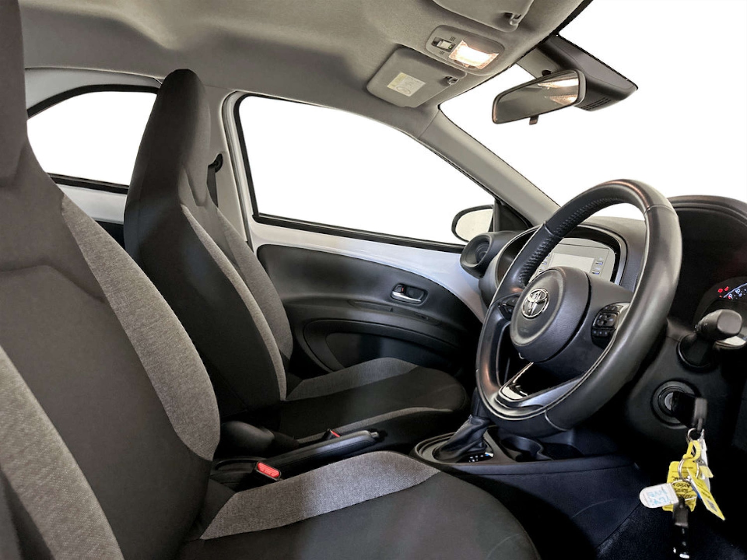 Used Toyota Aygo X 2022 for sale - 77185819: Photo 13