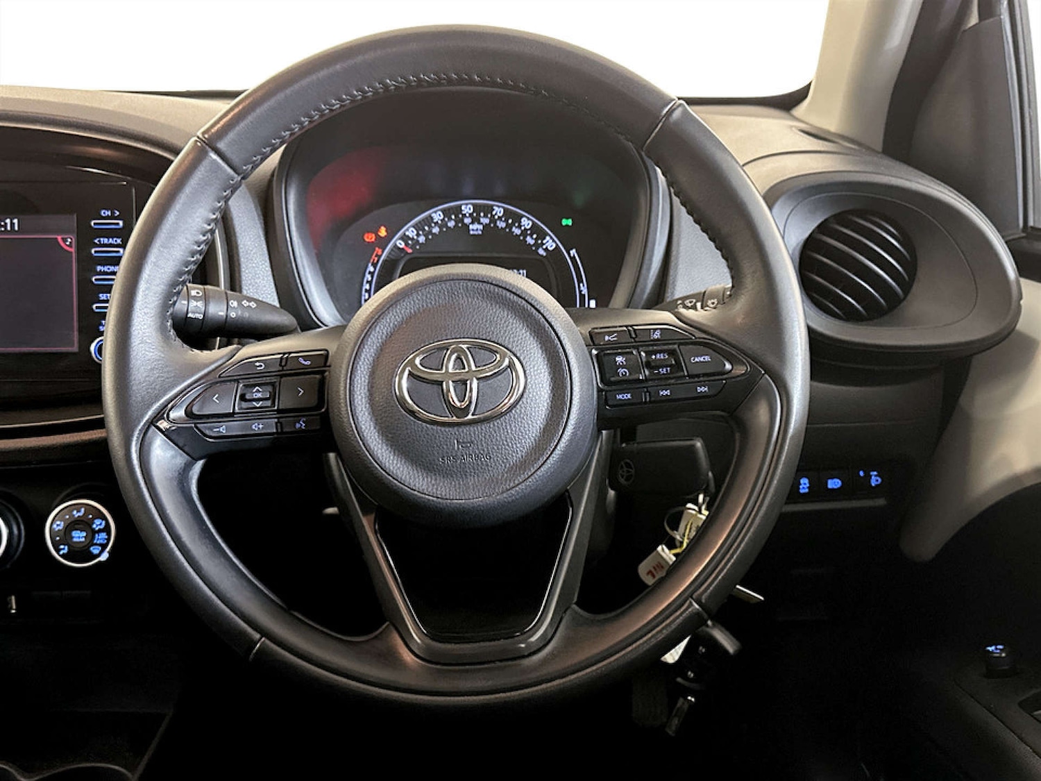 Used Toyota Aygo X 2022 for sale - 77185819: Photo 16