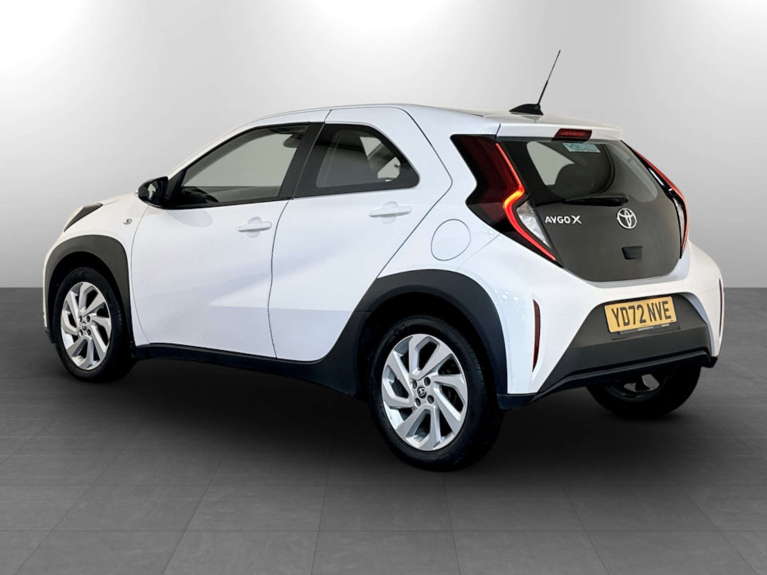 Used Toyota Aygo X 2022 for sale - 77185819: Photo 8