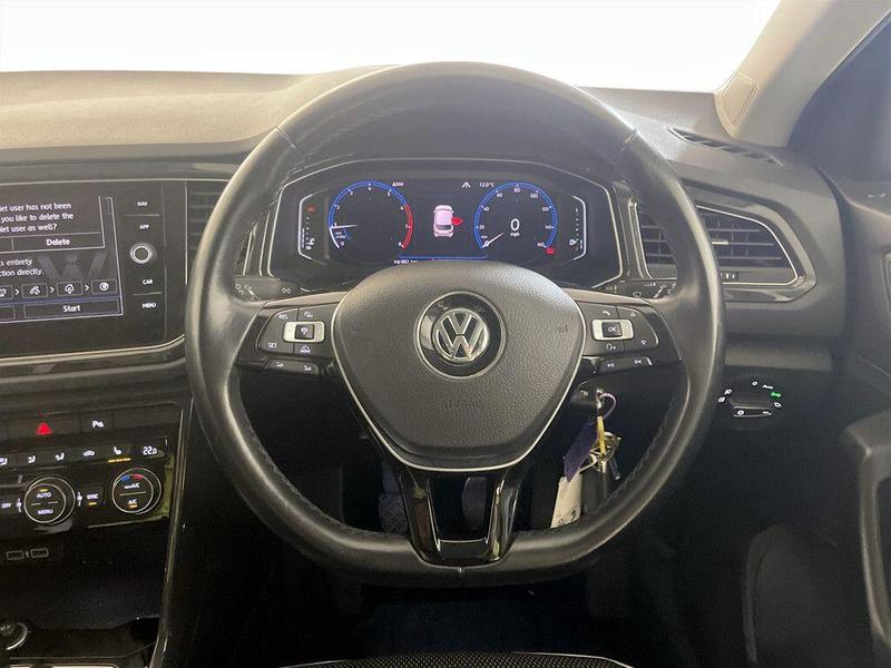 Used Volkswagen T-Roc 2018 for sale - 76266081: Photo 16