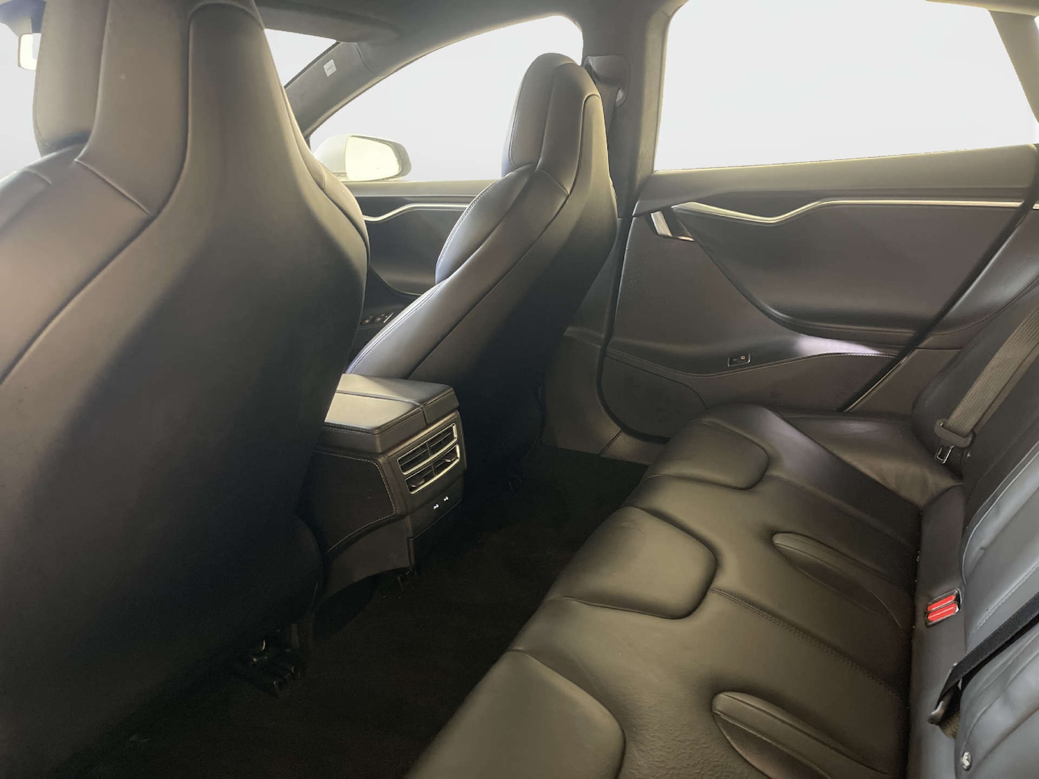 Used Tesla Model S 2017 for sale - 78091307: Photo 14