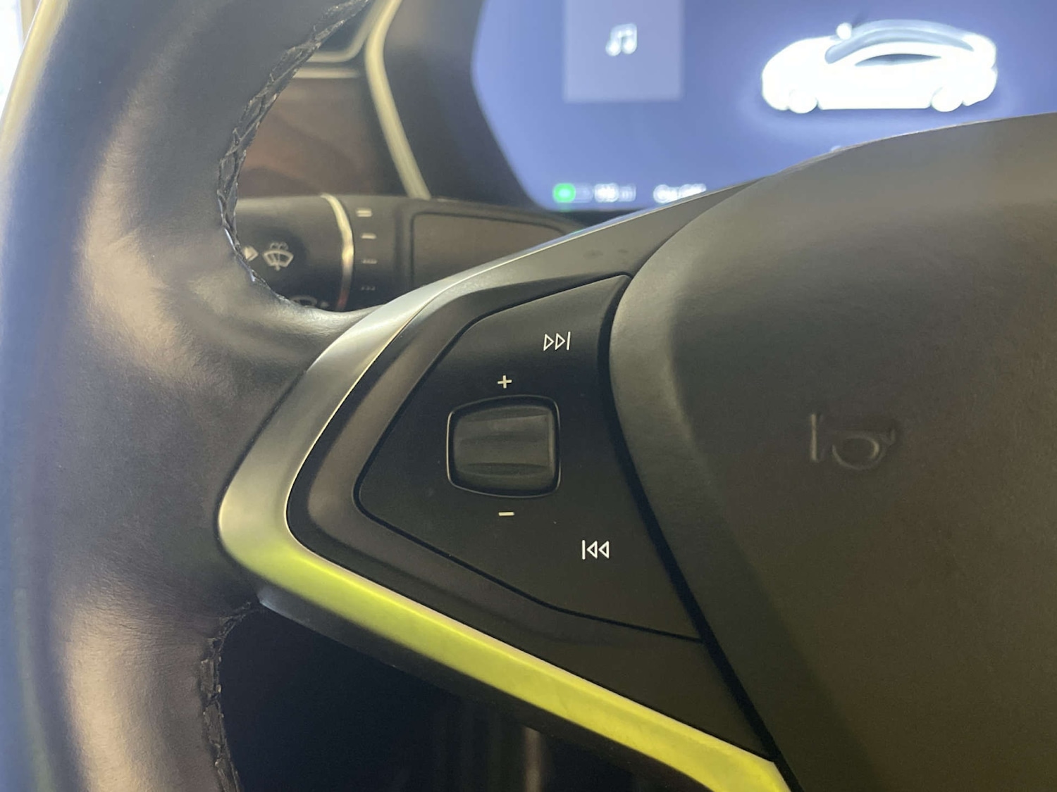 Used Tesla Model S 2017 for sale - 78091307: Photo 17