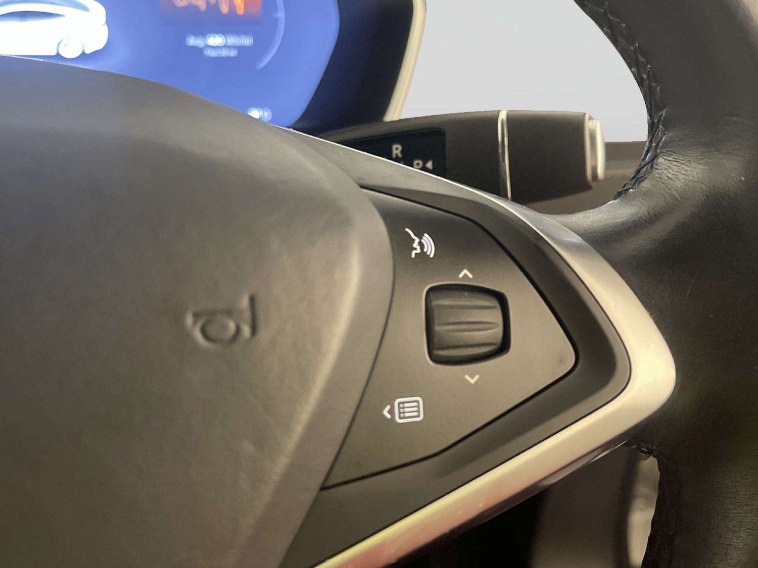 Used Tesla Model S 2017 for sale - 78091307: Photo 19