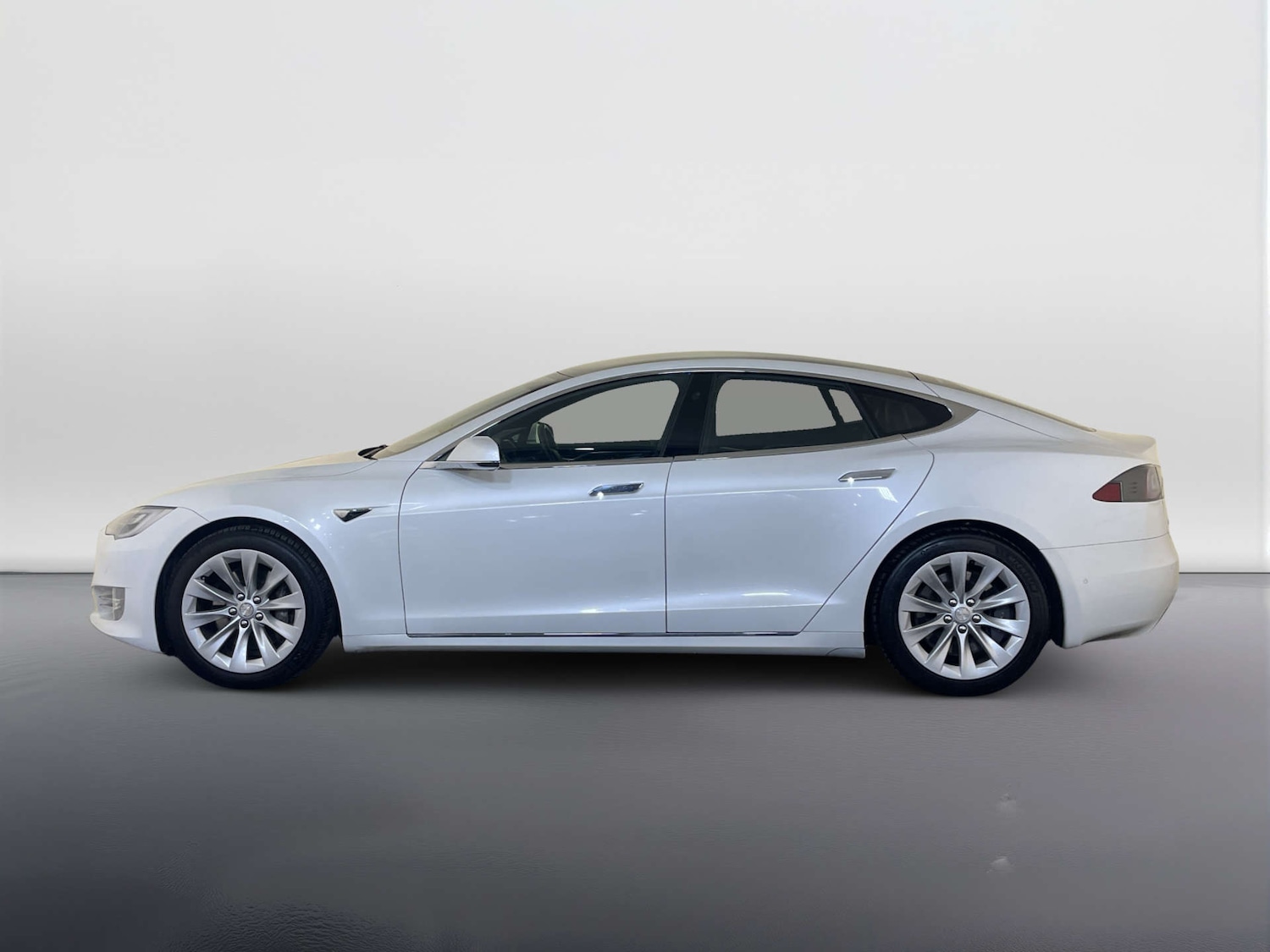 Used Tesla Model S 2017 for sale - 78091307: Photo 7