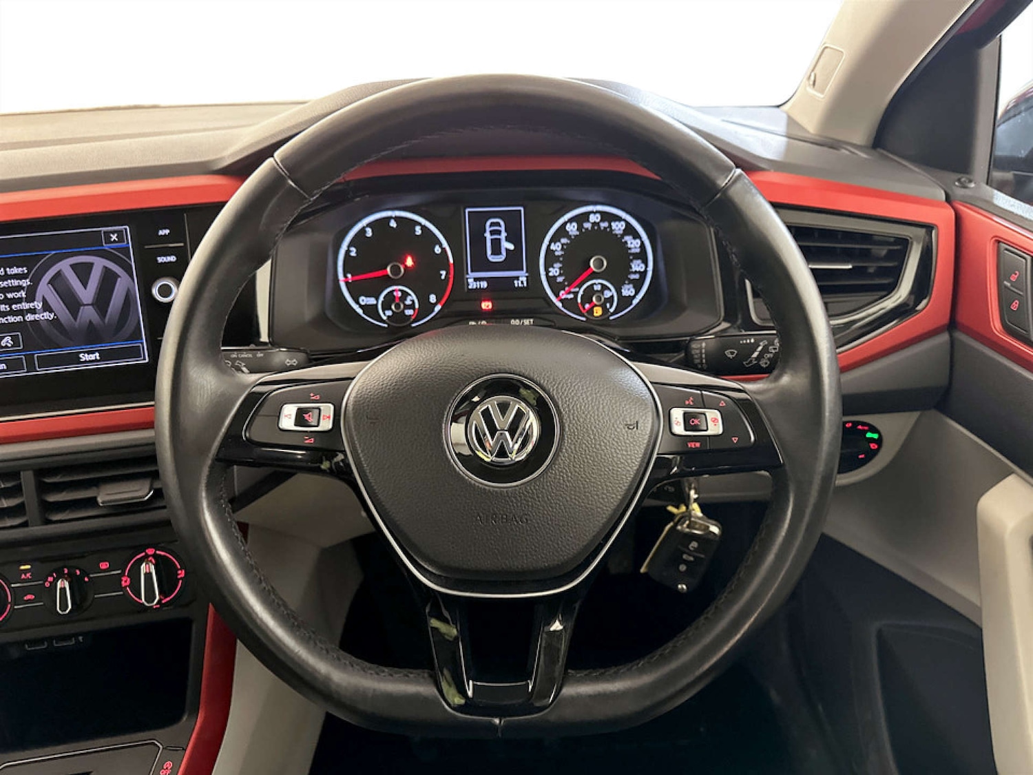 Used Volkswagen Polo 2018 for sale - 77185944: Photo 16